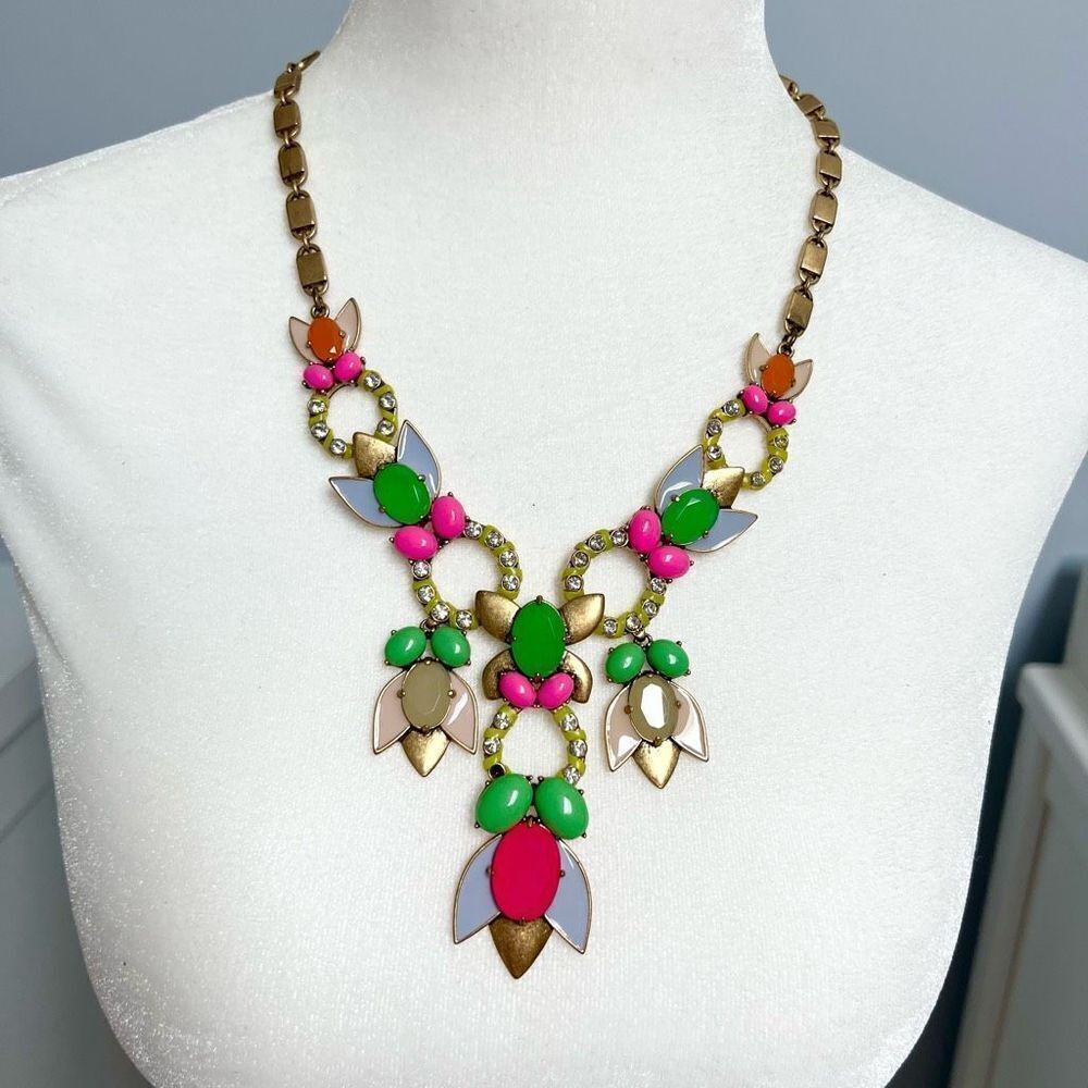Stella & Dot Tropicana Flower Cluster Enamel Jewel Statement Necklace
